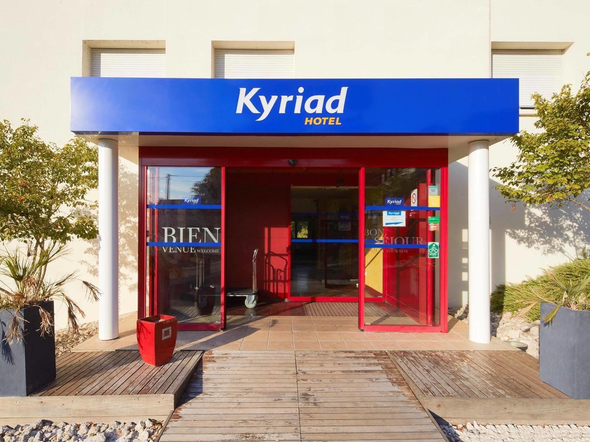 Kyriad Tours - Joué-Lès-Tours Exterior foto